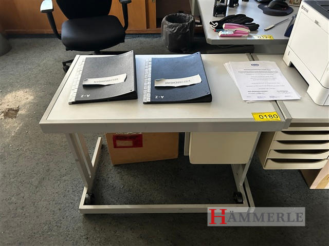rollbarer Bürobeistelltisch